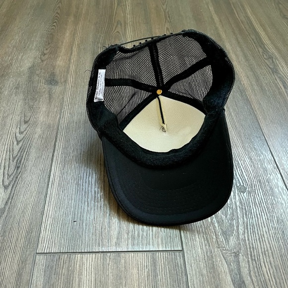 Jet Setter Black Cap - Picture 6 of 8